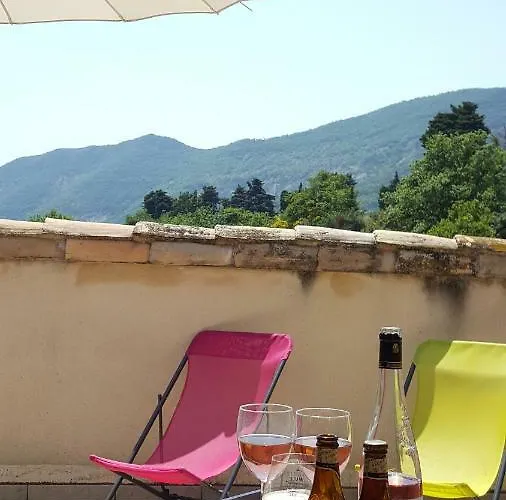 Hébergement de vacances Du Château D'alençon Le Pegue