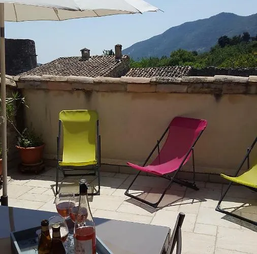 Hébergement de vacances Du Château D'alençon Le Pegue
